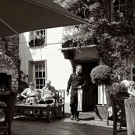 Mason's Arms * Bowland Bridge