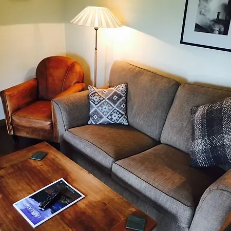 Mason's Arms Hotel *