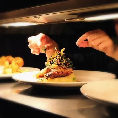 Hotel Mason's Arms *