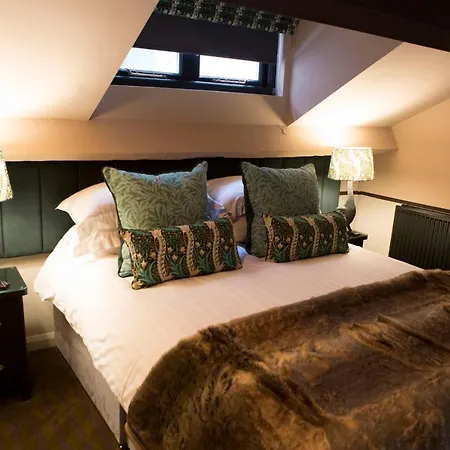 Mason's Arms Hotel Bowland Bridge