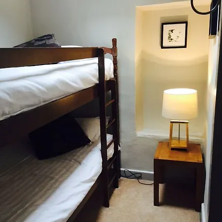 Mason's Arms Hotel *